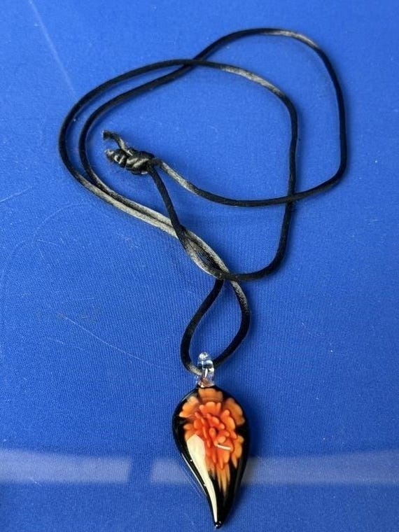 Vintage Murano Style Art Glass Teardrop Pendant Necklace