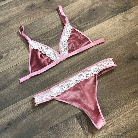 The Layla Lingerie Set in Dusky Pink -  Canada