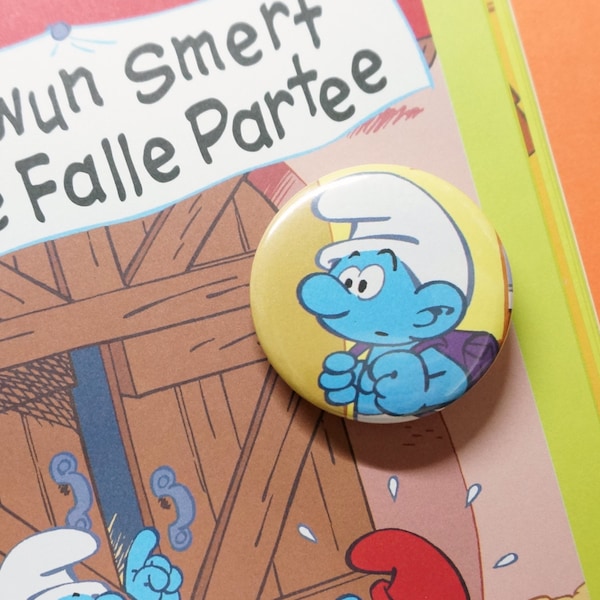 Smurf with schoolbag pinback button from picture book || pin \ badge \ brooch