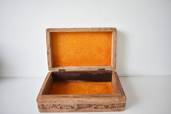 Vintage Carved Wood Trinket Jewelry Box, Floral P… - image 8