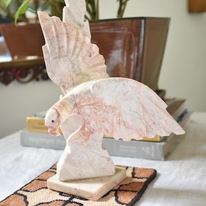 Carved Stone Eagle Sculpture, Flying Bird Statue Figurine (PG116)
