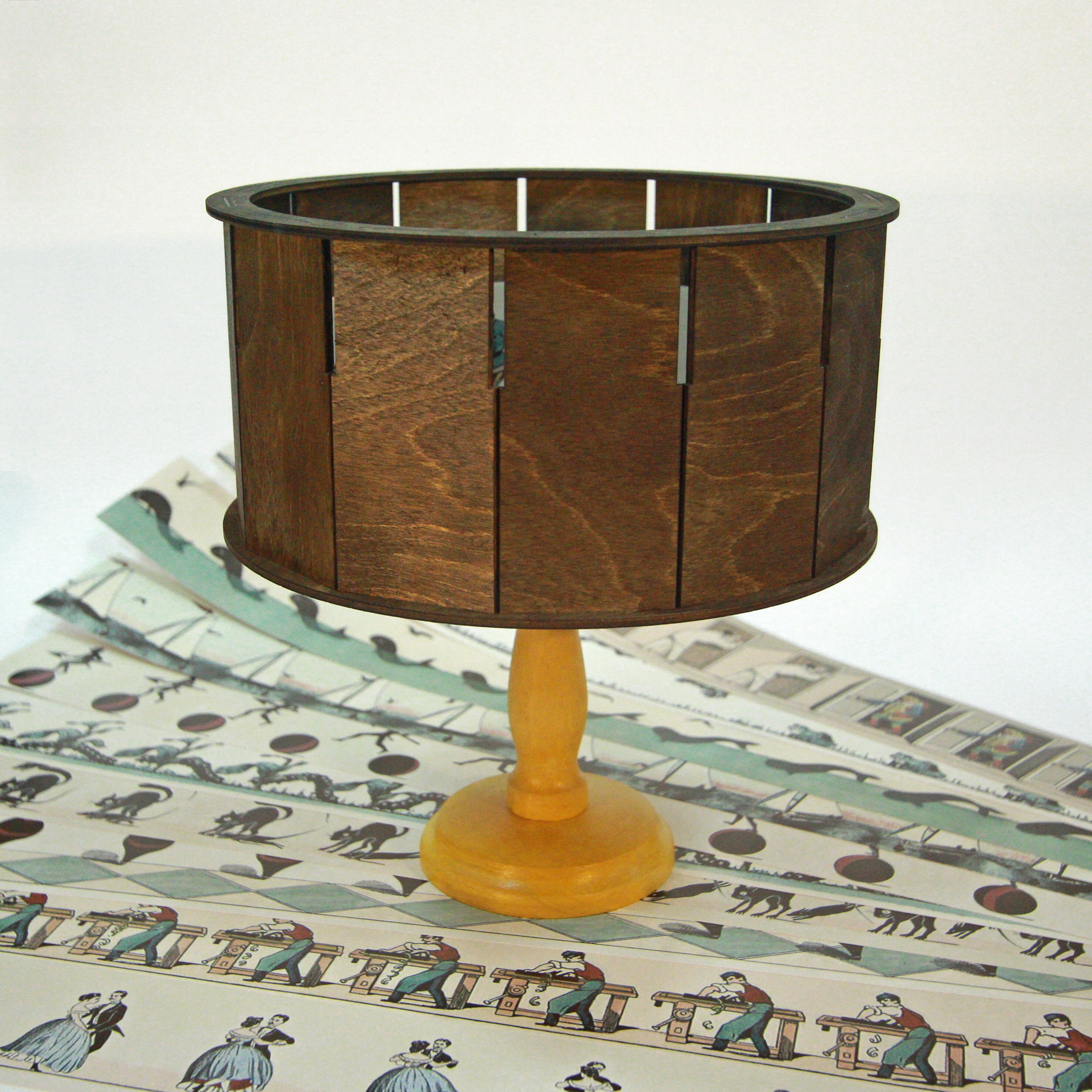 Zoetrope zootrope. Optical antique toy with set of 12 Etsy