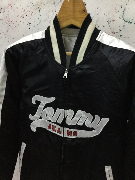 vintage tommy hilfiger bomber jacket