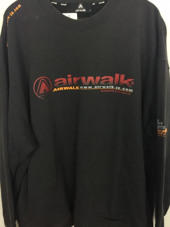 airwalk pullover