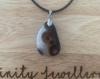 Chocolate Agate Crystal Necklace