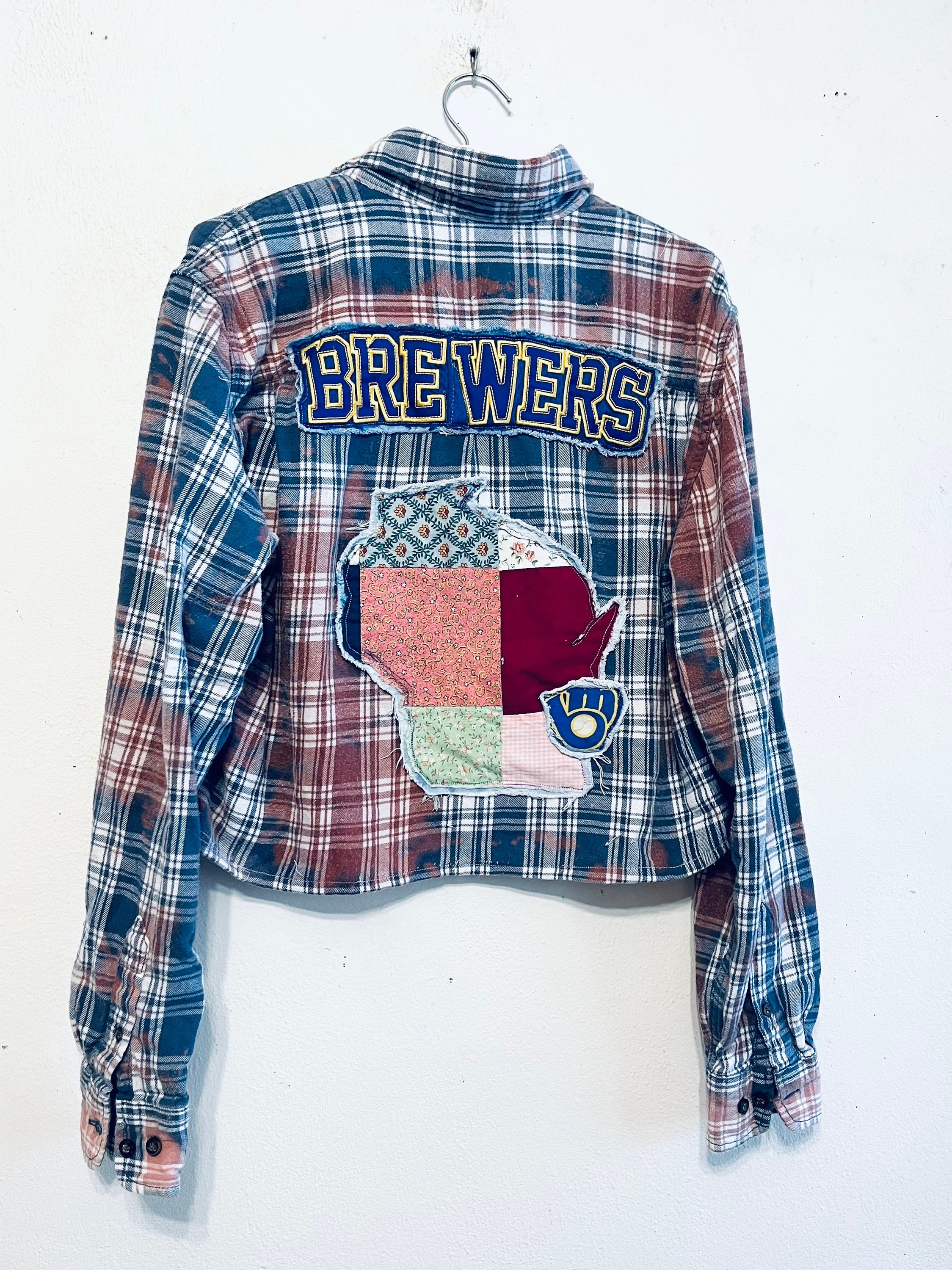 FioreGB Milwaukee Brewers Reclaimed Crop Top Flannel Shirt Size Small