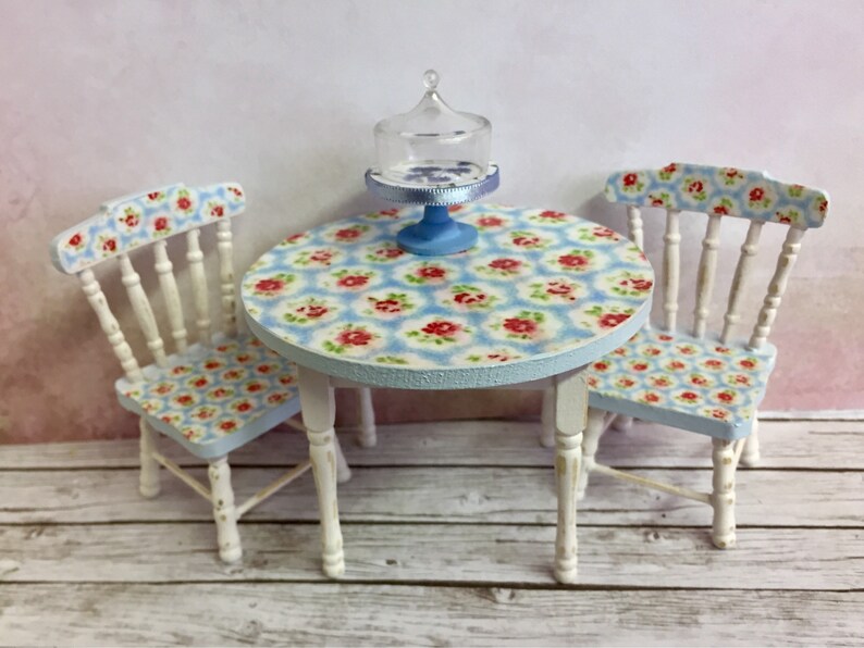 shabby chic dolls house furniture