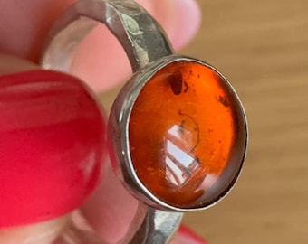 Silver Amber Stacking Ring - Size M