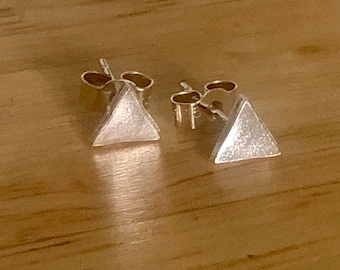 Tiny triangle studs, tiny studs, triangle earrings, small striangle studs, on trend jewellery, silver triangle studs