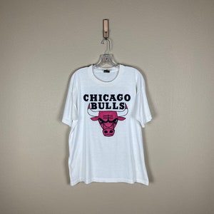 Vintage Chicago Bulls 1T-Shirt (Sz XXL) 90s Michael Jordan Scottie Pippen Dennis Rodman Screen Stars Best WLRW 94.5 Champaign Illinois mx
