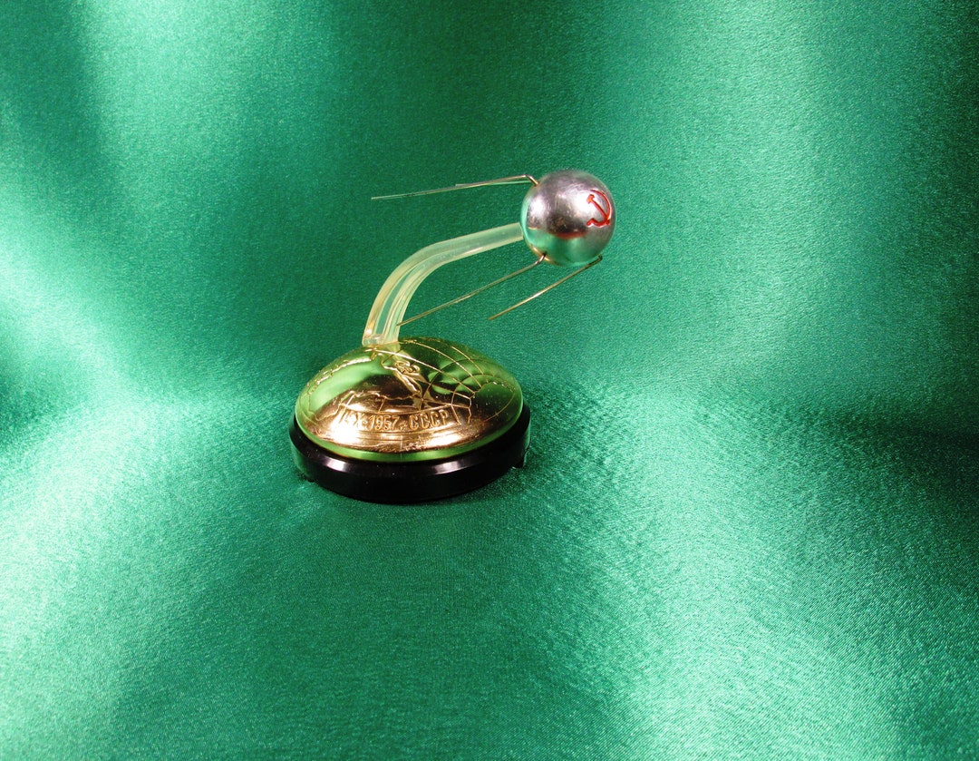 BIG Vintage Soviet Musical Souvenir Sputnik Space Rocket Etsy España