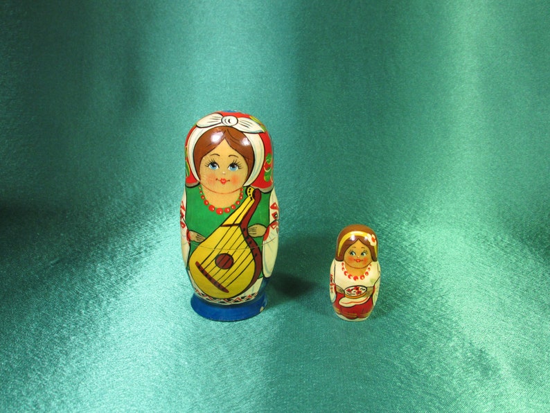 Matrioshka Wooden Handpainted Set of 2 Nesting Doll Vintage Soviet Collectible Souvenir Old Folk Style Gift Home Decor Russian Style USSR 4