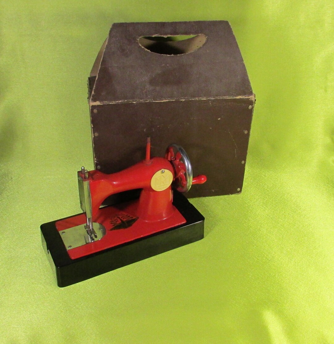 Vintage Kids Children's Sewing Machine Mechanical Etsy