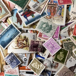 N065 - 100 Different Stamps from European Countries | Foreign Stamps | Scrapbooking, Junk Journal, collages | Stamp collecting