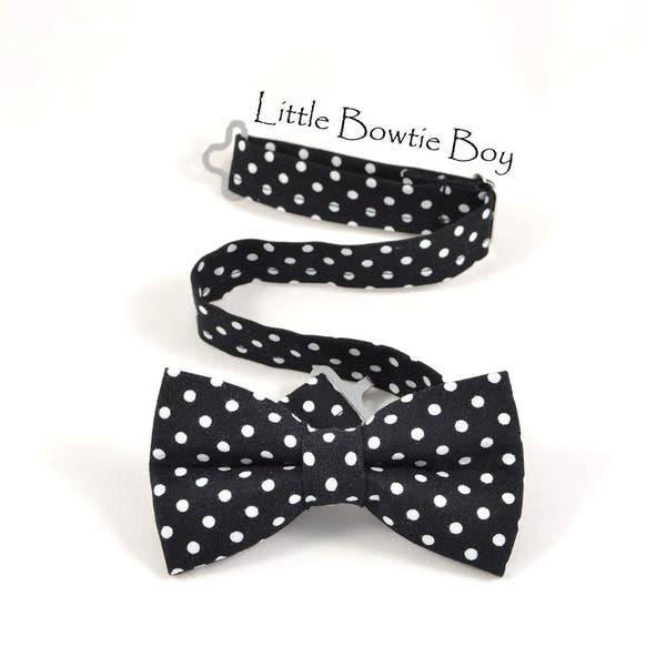 Black and white polka dots bow tie, Formal Bow tie, Cotton bowtie for boys, adjustable pretied kids bowtie, metal hook adjustable bowtie