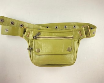 Hip Bag Hip Shoulder Bag Travel Bag Leather Leather Bag / OLIVE GREEN Color / Adjustable Strap / Handmade / Unisex