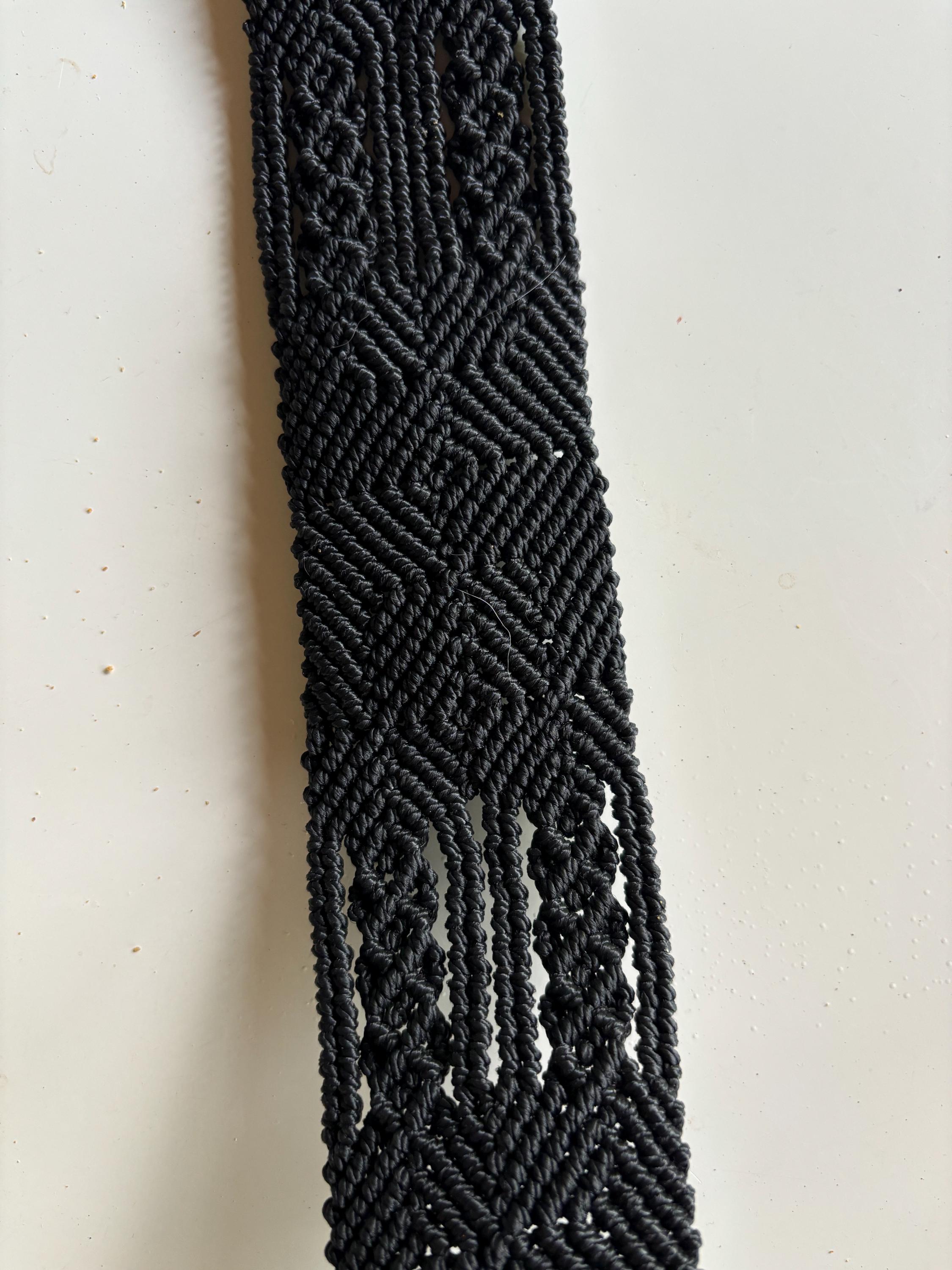 ブラックマクラメベルト、手編みのメキシカンボヘミアンストラップ