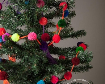 Handmade Multicolored Pompom Garland – 5ft Felt Holiday Decor