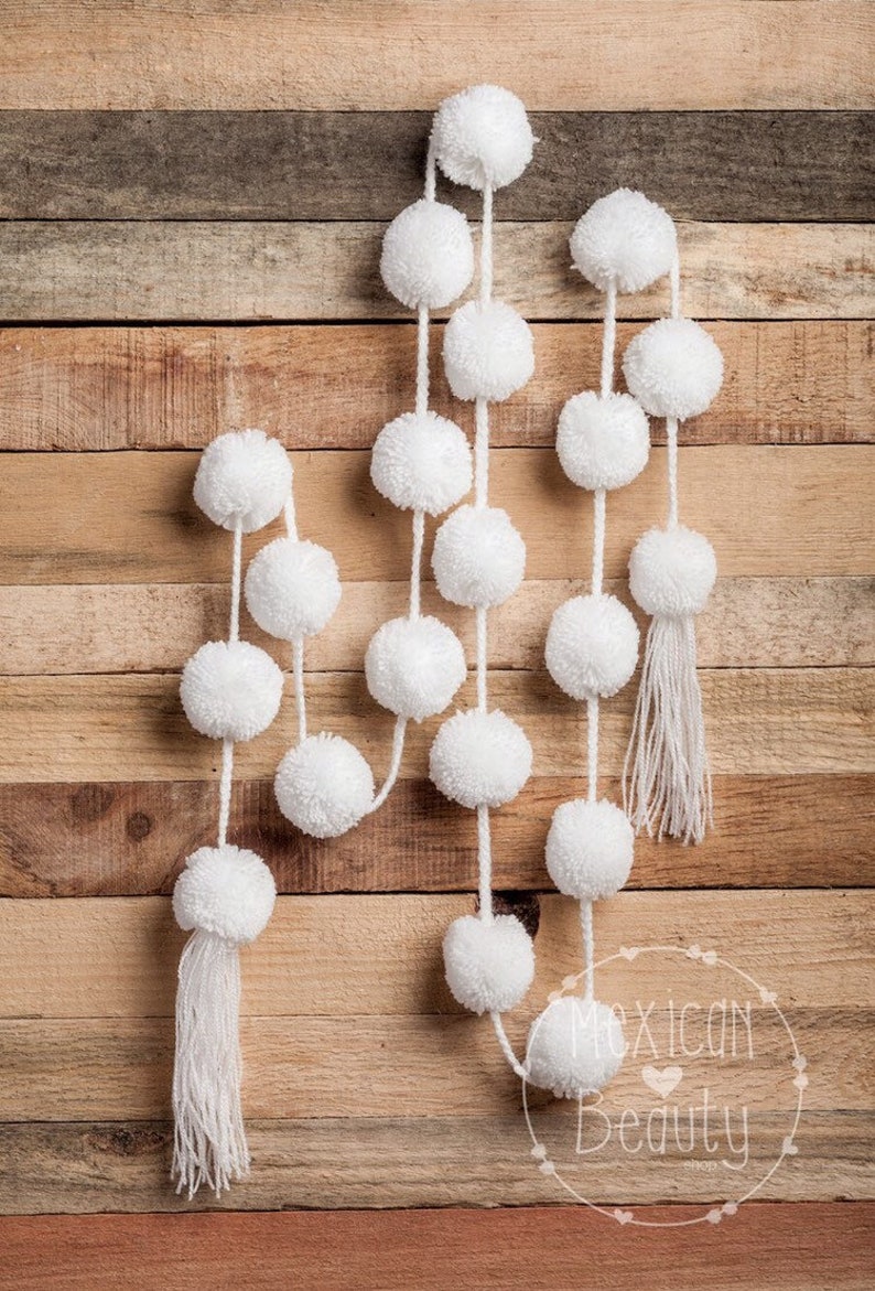 All White Pom pom Garland / White Pompom Garland / Christmas Etsy
