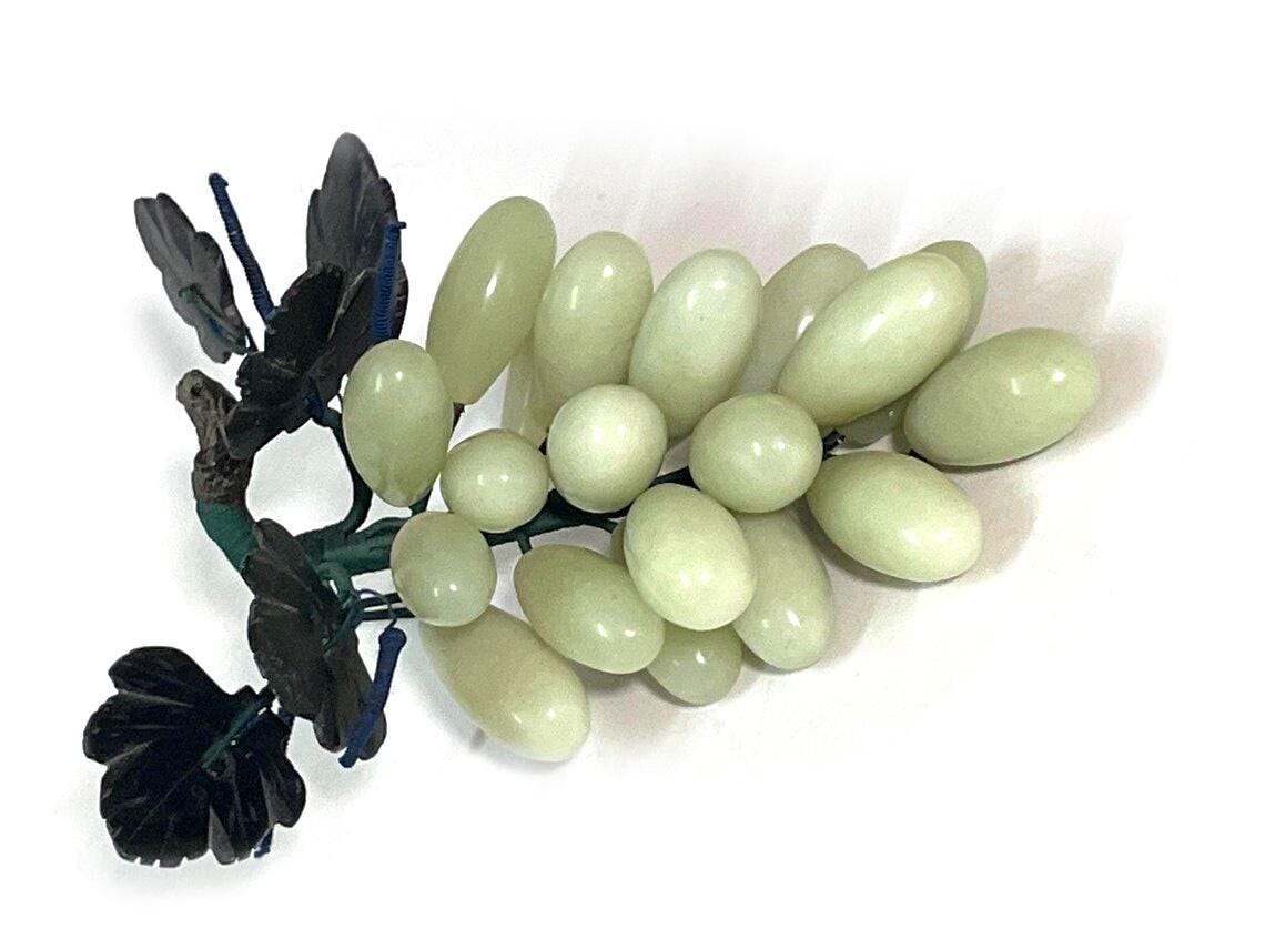 翡翠のブドウの房 - Etsy 日本