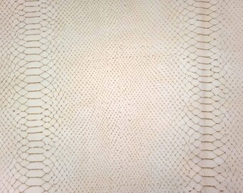 Genuine Leather Off-White Alligator-Embossed Shoulder Cut 10 sq. ft.