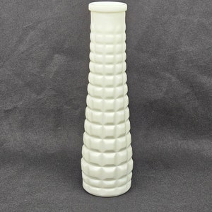 Vintage E. O. Brody Quilted Waffle Pattern M-147 Milk Glass Bud Vase