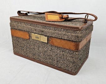 Vintage Hartmann Luggage Brown Tweed and Leather Train Case, Makeup Cosmetic, Combination Lock Hardshell, 1970s-1980s, Very Good Condition