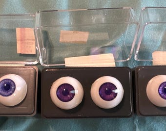 26 mm  Glastic Doll Eyes Replacement Blues, Violets