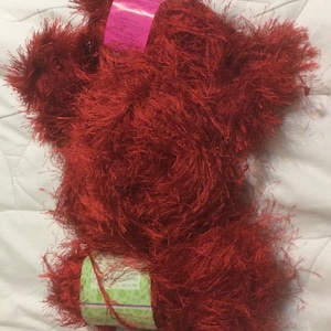 11 ounces of Red Novelty Eyelash Yarn Fun Fur Lion Brand