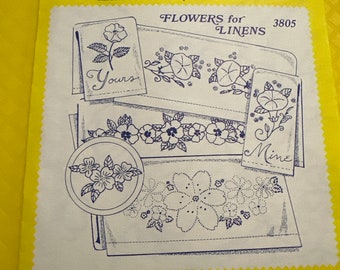 Vintage unopened Aunt Martha’s  Hot Iton Transfers Flowers floral for Linens embroidery Tea towels pillows napkins