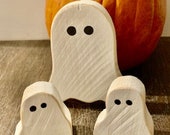 Ghosts, tombstones and coffins. Rustic Halloween farmhouse decoration