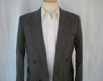 Size 38EU Suit Jacket Tweed Dress Jacket ITALIAN WOOLBLEND PEACOAT Jacket Has Lining