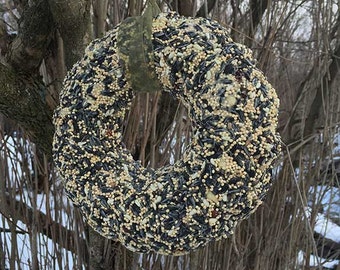 Single Bird Seed Wreath - 9"