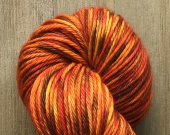 Hand Dyed Yarn, Worsted Weight 4ply, 100% Superwash Merino Wool, Pepper on Hearty Worsted Yarn