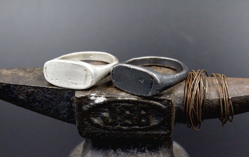 Signet ring Statement ring Silver stamp ring Women jewelry Women jewelry Silver jewelry Handmade jewelry Stamped ring Silver ring