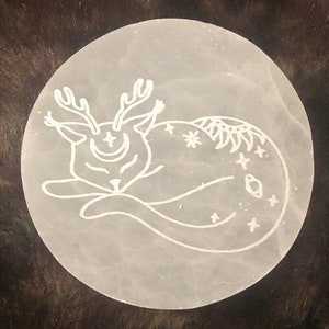 E4491 Etched selenite charging plate, witch cat, familiar ,Selenite Charging Plate,Charge And Cleanse Your Crystals Made In Appleton, WI USA
