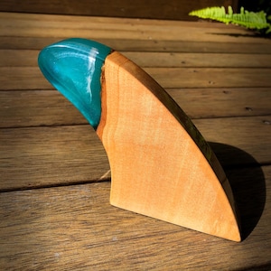 Handmade Jacaranda Wood Surfboard Fin Art: Epoxy Resin Coastal Decor