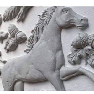 Horse and Hound IOD Decor Mould