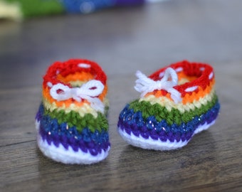 Patrón de botitas de crochet arcoíris para bebé (0-12 meses) (Patrón PDF)