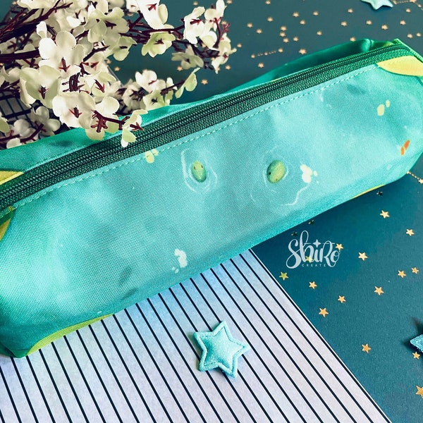 LIQUIDATION! - Frog Pond Pencilcase / Makeup bag!