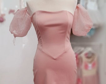 Short pink satin dress open back, three-in-one dress sleeves flower, sparkle organdine biceps sleeves, short, puff, separate, adjustable