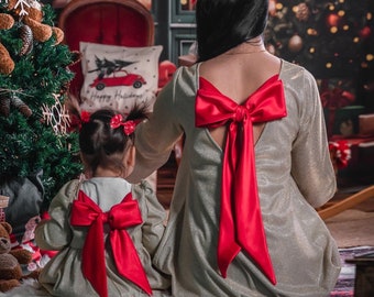 Dazzeling glitter mother daughter dresses, red bow open back sparkle bell sleeves shining puff sleeves short dress