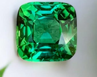 Żywy zielony turmalin: 2,70 CT, szlif kwadratowy, poduszkowy