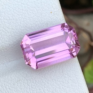 Fuchsia Pink Kunzite Gemstone: Octagon Cut, 8.40 CT, October Birthstone