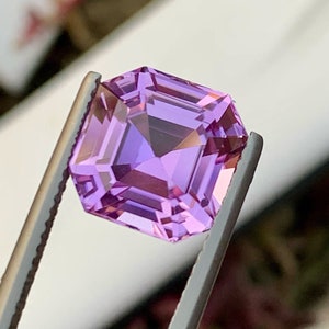 Natural Kunzite Gemstone, Pink Kunzite Stone For Jewelry Making, 6.40 CT