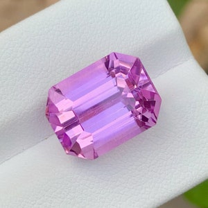 Deep Pink Kunzite Gemstone: 18.60 Carat Octagon Cut, Afghanistan