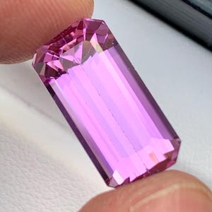 Magenta Kunzite Gemstone: 12.80 ct Faceted Spodumene, Afghanistan