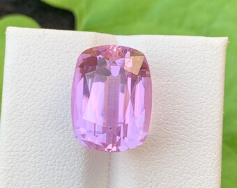 Lilac Pink Kunzite Gemstone: 16.35 CT Faceted Oval, Afghanistan Origin