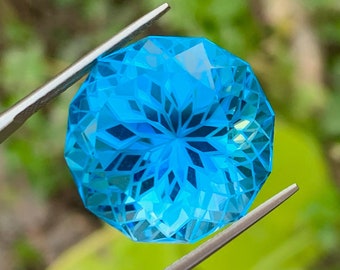 36.10 CT Round Swiss Blue Topaz Gemstone: Precision Cut