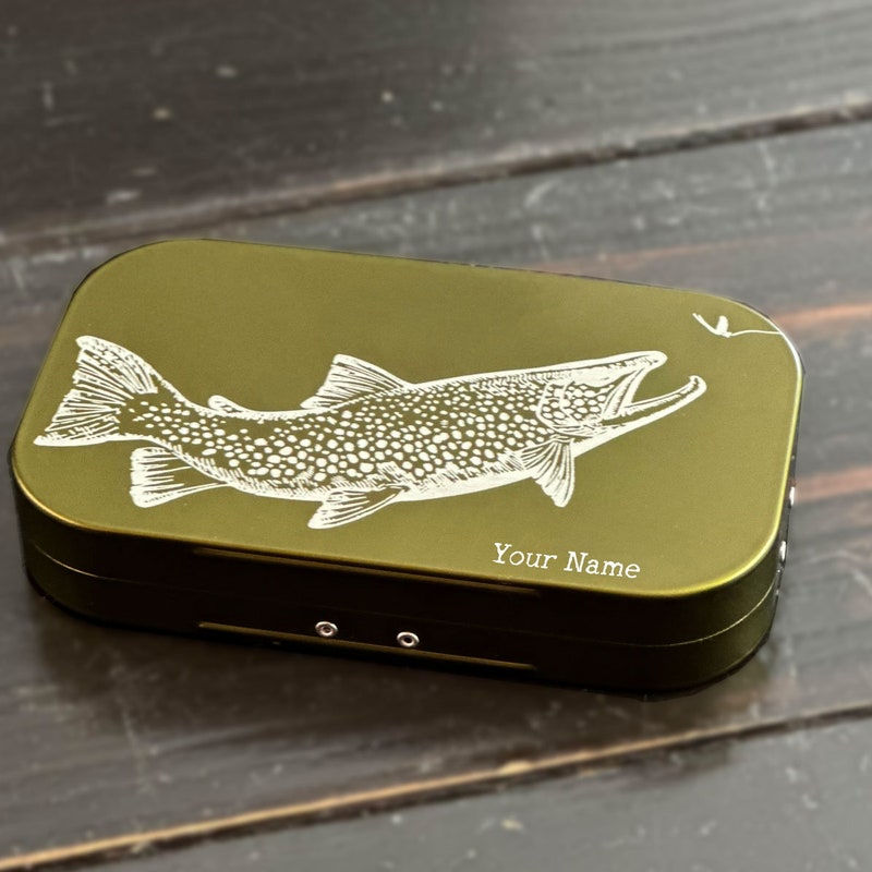 Boîte De Pêche à La Mouche Vintage En Métal - Marque Fly X - Pour Tous Poissons D'eau Douce - Occasion